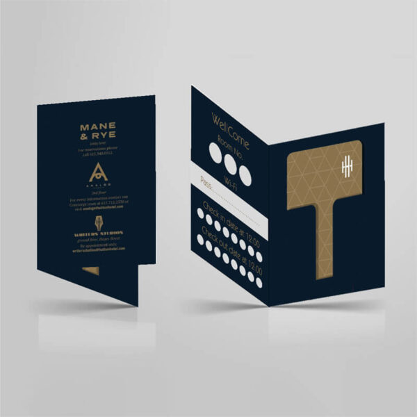 key-card-holder_THikes-kleidiwn-ksenodoxeiou_e-braille.gr_key-folder-me-kathetes-egopes.jpg